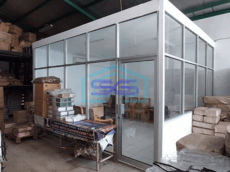 Gudang dijual di Bizpark daan mogot, 2 lantai, lift barang