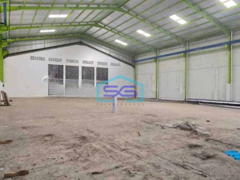 Disewakan Gudang Super Strategis di Jalan Raya Kebakkramat Palur Solo Bebas Banjir LB 690m2