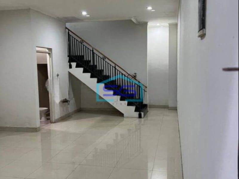 Disewakan Ruko 3 Lantai Di Bandung Siap Pakai LB 143m2