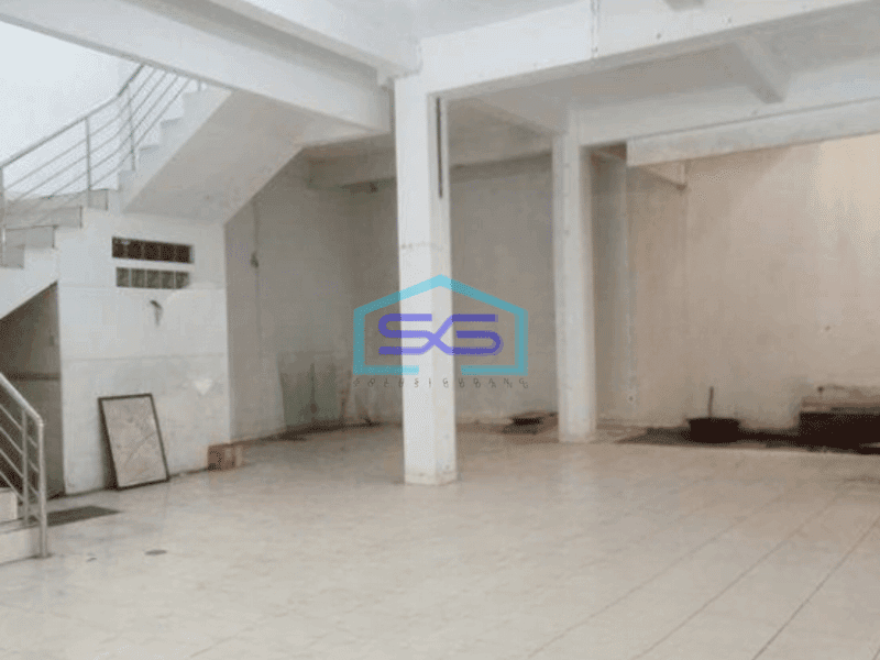 Disewakan Ruko Daerah Cibabat Cimahi Strategis LB 350m2