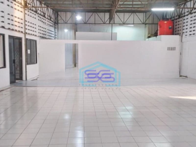 Disewakan Gudang Luas Tanah  1500 m² Lokasi Bebas Banjir di Cipondoh Tangerang