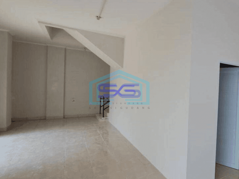 Dijual Ruko 4 Lantai Hook / Hoek Furnished Murah dan Strategis
