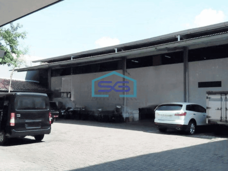 Dijual Ruang Usaha di Jenderal Sudirman Semarang LT 2600m2 Bagus Siap Pakai