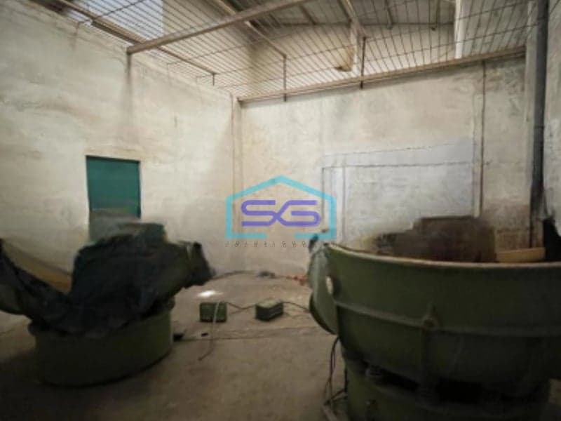 Disewakan Gudang Lokasi Strategis di Terboyo Semarang Luas Bangunan 3000 m²