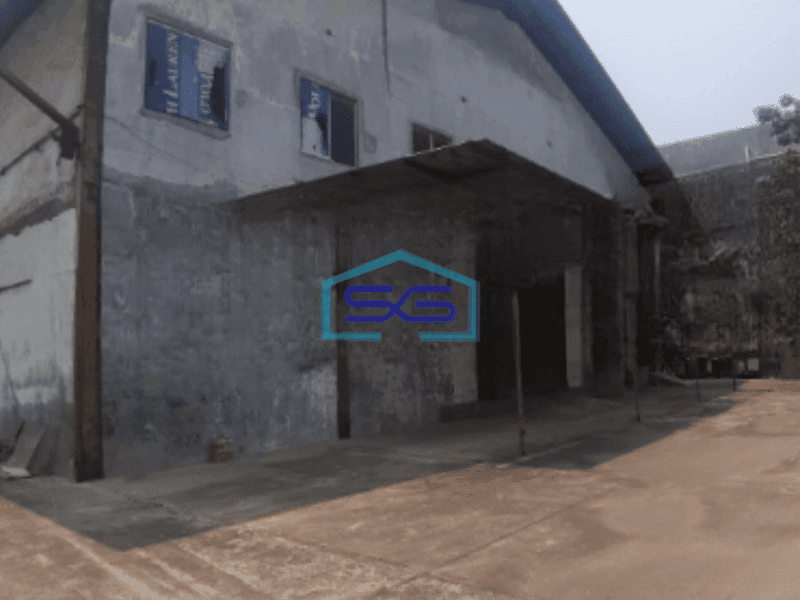 Disewakan Gudang Dan Kantor Luas Tanah 1800 m2 Kondisi Bagus di Pluit Jakarta Utara