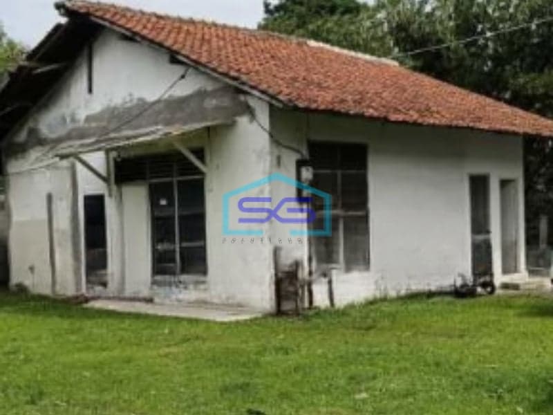 Dijual Gudang Luas Bangunan 950 m² Lokasi Pamulang Tangerang Selatan