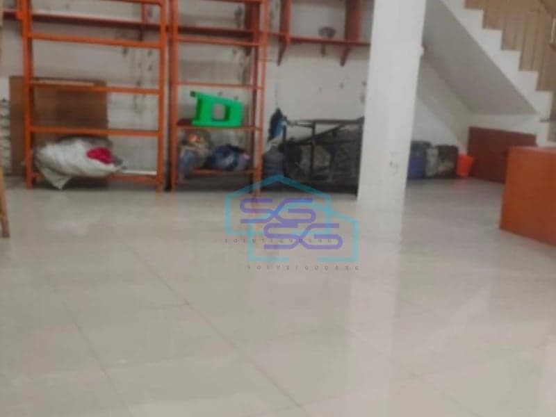 Disewakan Ruko Luas Bangunan 240 m² Lokasi di Ciracas Jakarta Timur