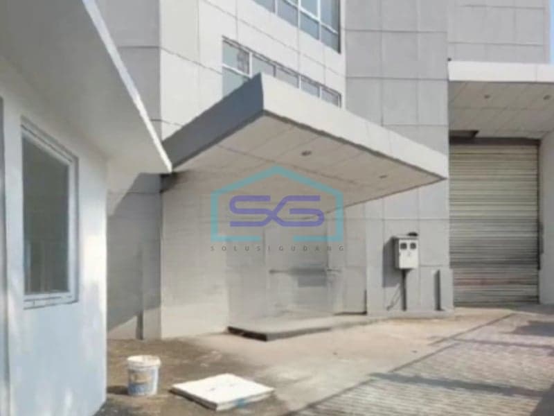 Disewakan Gudang Luas Bangunan 611 m² Lokasi Bebas Banjir di Bekasi