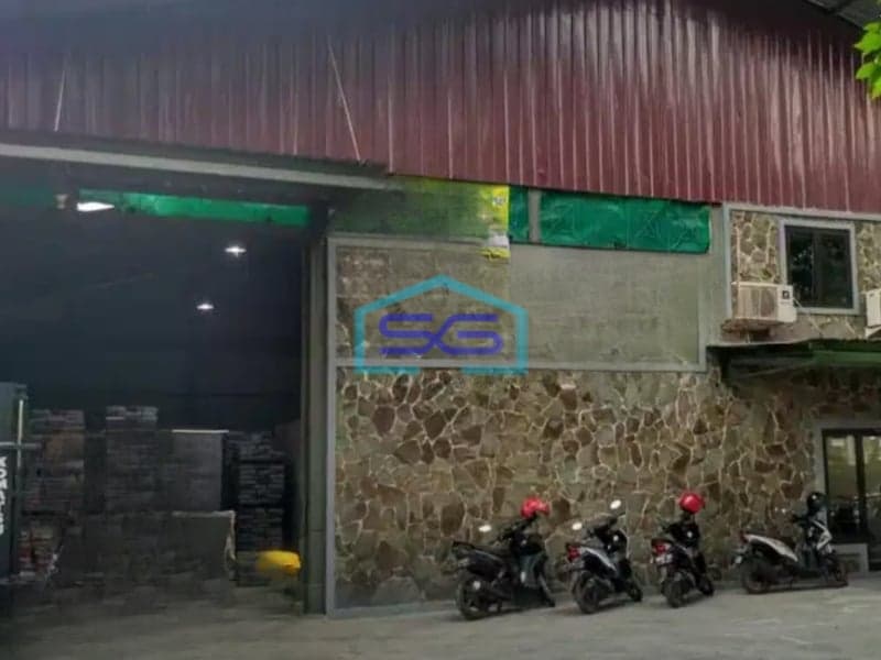 Disewakan Gudang Ada Kantor Luas Bangunan 680 m² di Jakarta Selatan