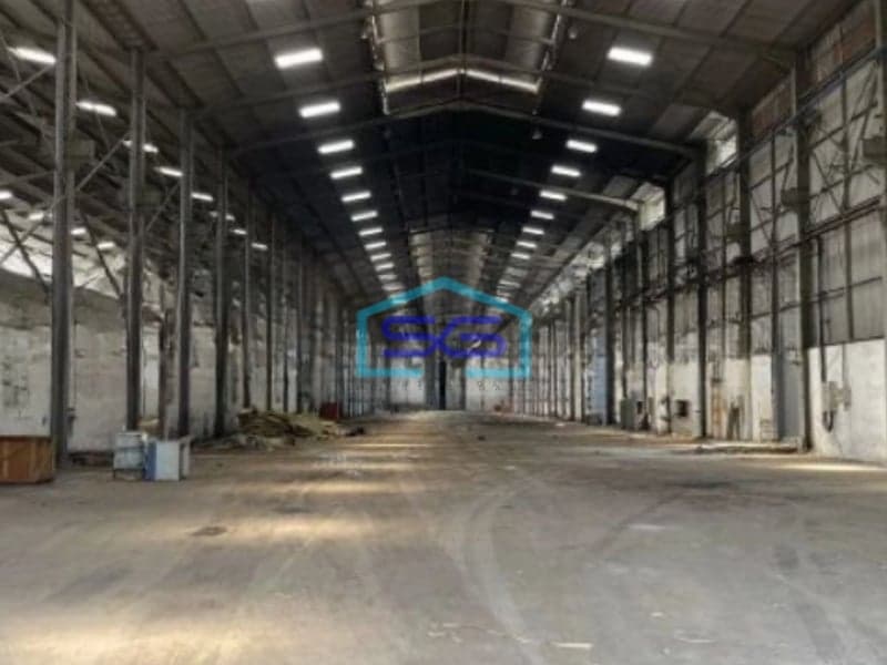 Disewakan Gudang Lokasi Bebas Banjir di Ngaliyan Semarang Luas Bangunan  16350 m²