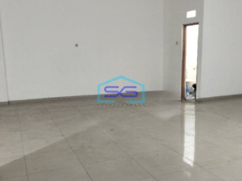 Disewakan Ruko Di Jembatan Lima, Jakarta Barat Luas Bangunan  240 m²