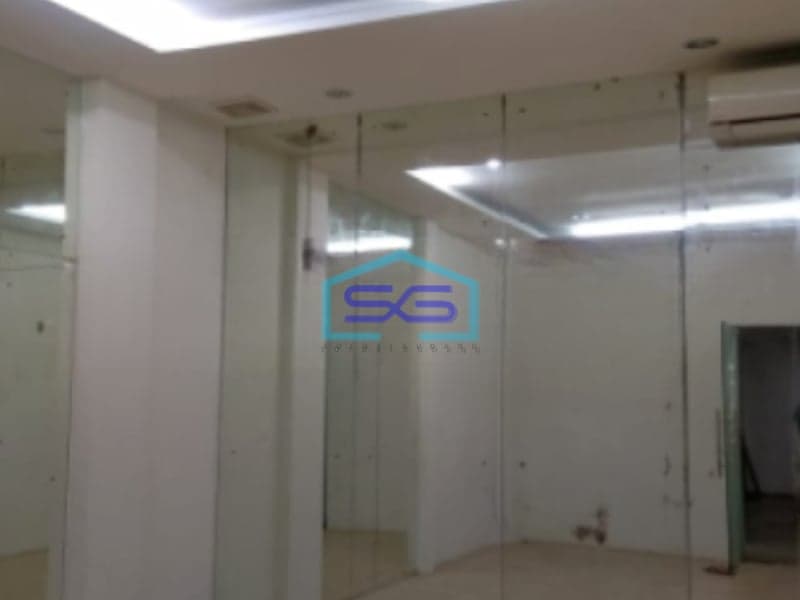 Dijual Ruko Luas Bangunan  240 m² Lokasi di Pluit Jakarta Utara
