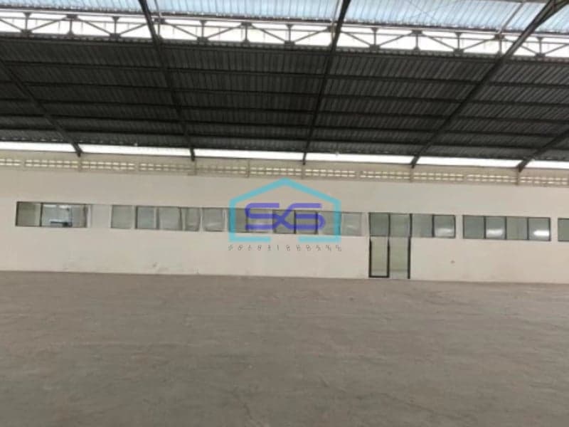 Disewakan Gudang soekarno Hatta Main road Bandung Luas Bangunan  2600 m²