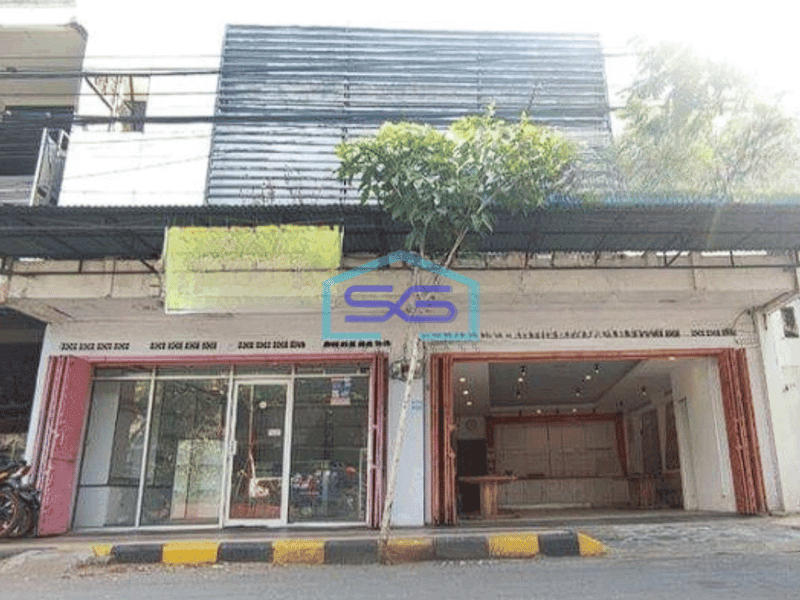 Dijual Ruko 2 Lantai Lokasi di Pusat Kota Madiun LB 300m2