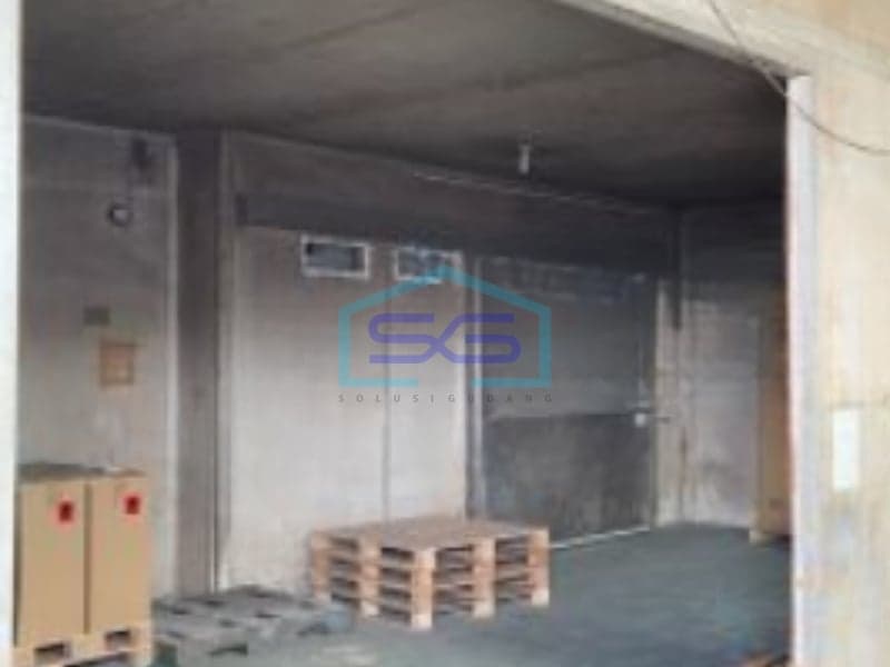 Warehouse with Office for Sale Land Area 2800 sqm Located in Kapuk North Jakarta