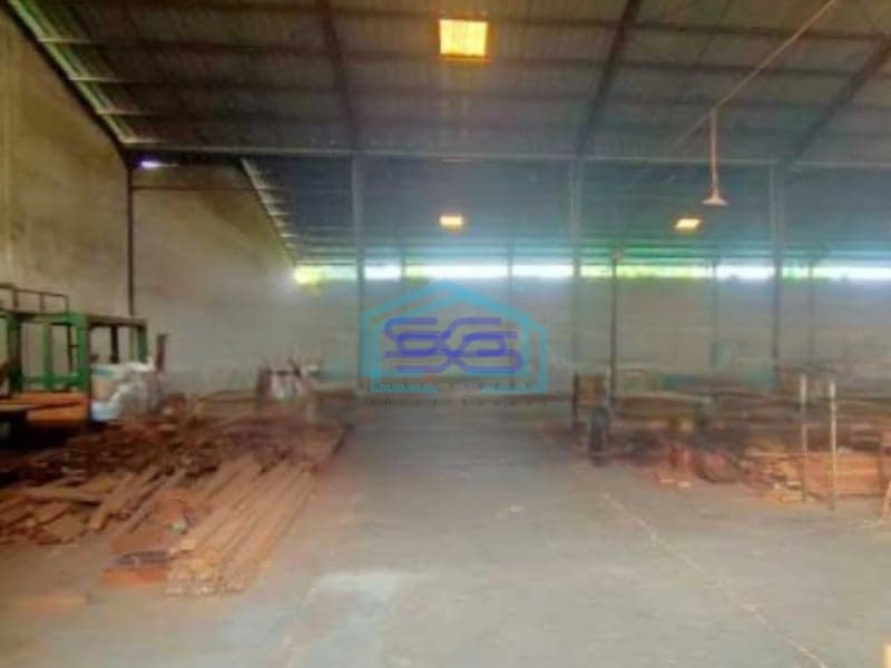 Dijual Gudang Luas Bangunan  3000 m² Lokasi di Pasar Kemis Tangerang