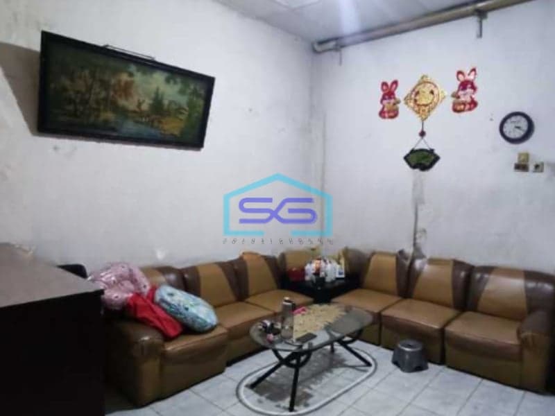 Disewakan Cepat Ruko Luas Tanah  222 m² Lokasi Kramat Jakarta Pusat