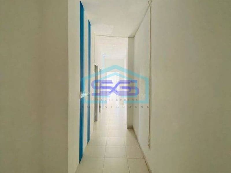 Disewakan Ruko 3 Lantai Dengan Banyak Partisi Ruang di Sanur, Denpasar