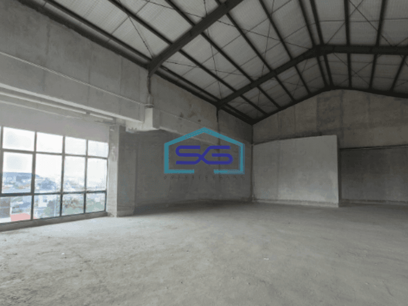 Disewakan Ruko Luas Bangunan  1365 m² di Gading Serpong 3 Lantai