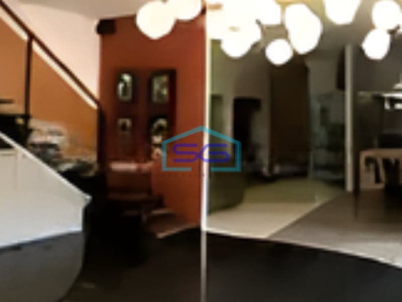 Dijual Cepat Ruang Usaha di Jalan Meruya Utara Jalan besar Jakarta Barat LT 548m2