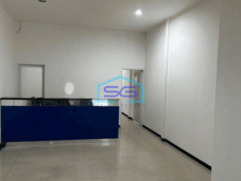 Dijual Sewa Ruko 3 Lantai di Karapitan Bandung Tengah Kota LB 280m2