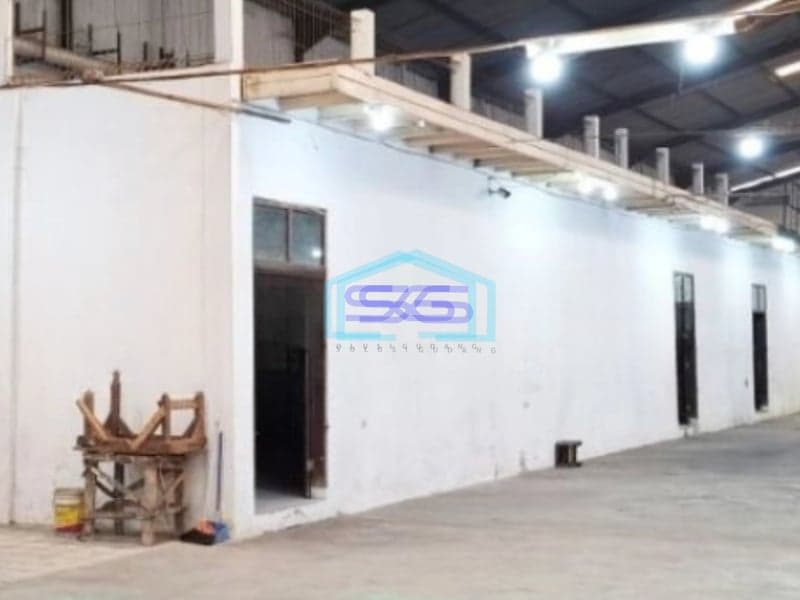 Dijual Gudang Siap Pakai Luas Tanah 2200 m²  Lokasi Kaligawe Semarang