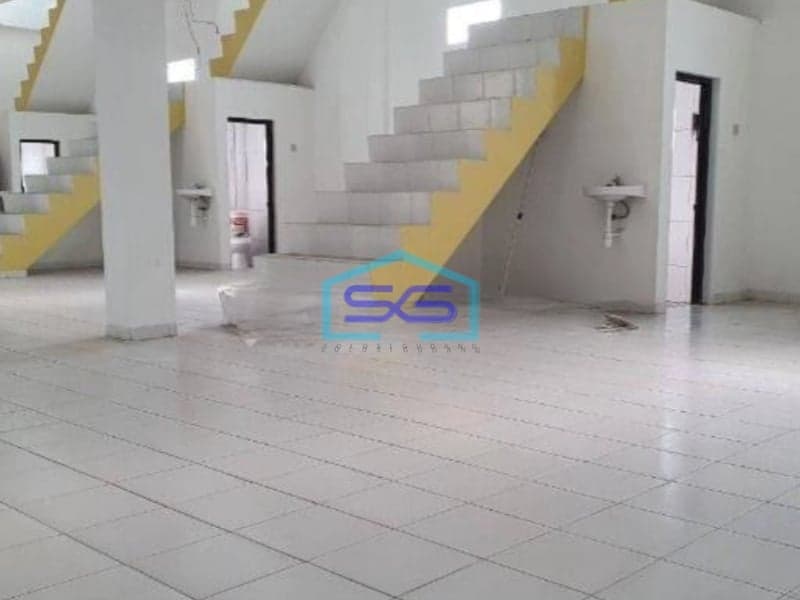 Disewakan Ruko Strategis 2 Lantai LB 800m2 Lokasi Karanganyar