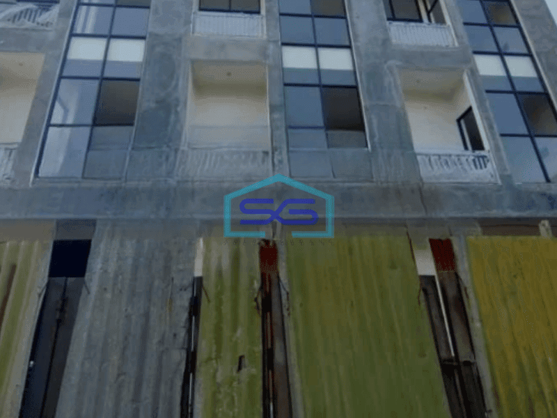 Dijual Ruko Luas Tanah  100 m² Lokasi Strategis Area Parkir Luas di Rungkut Surabaya