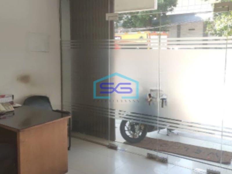 Dijual Ruko Luas Bangunan  240 m² Lokasi Pangeran Jayakarta Jakarta Pusat