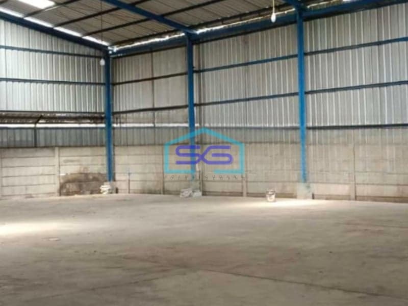 Dijual Gudang Siap Pakai Luas Tanah 800 m2 Lokasi Cipondoh Tangerang