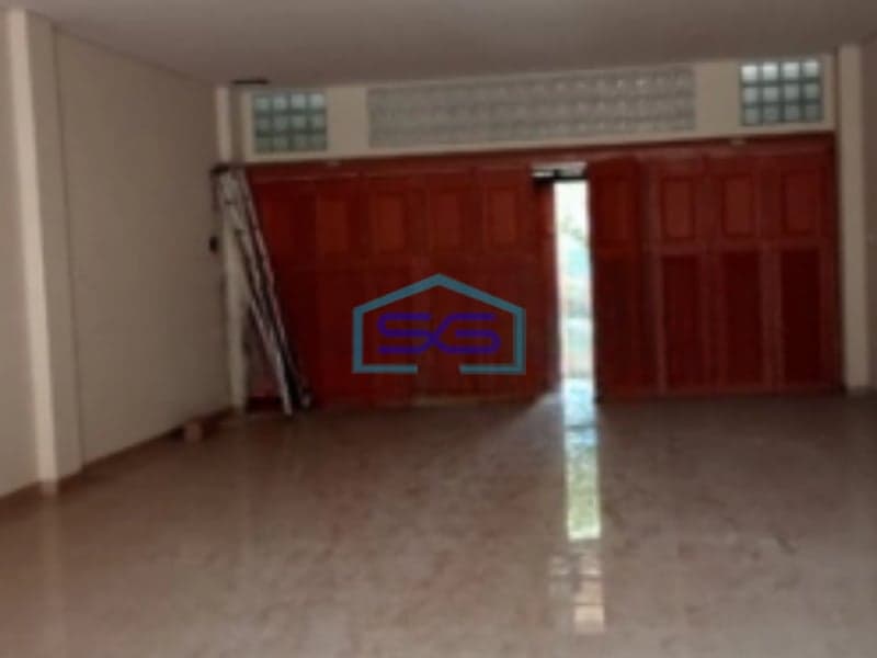 Dijual Ruko 3 Lantai di Jalan Dr Rajiman Solo Dekat Pasar Klewer Solo LT 620m2