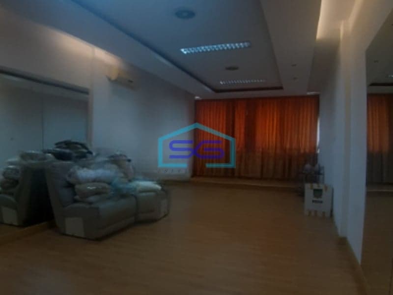 Disewakan Ruko Luas Bangunan  360 m² Lokasi di Pluit Jakarta Utara