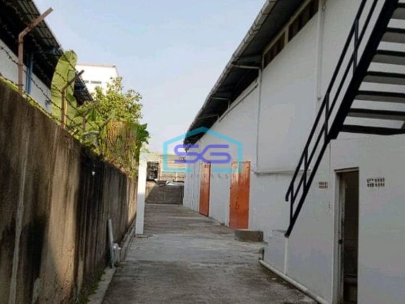 Dijual Cepat Gudang Akses Kontainer Harga Nego Luas Tanah 931m2 Jakarta Utara