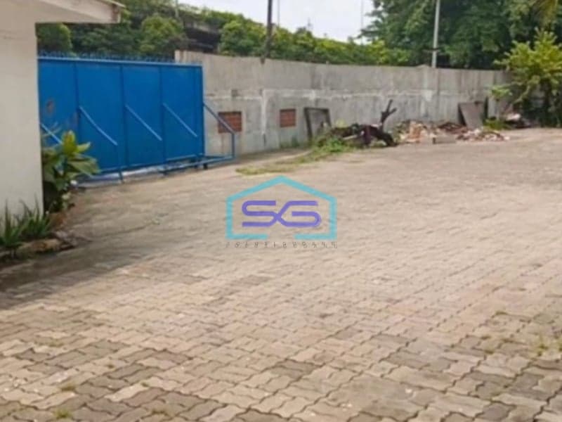 Dijual Gudang Akses Container 40 Feet Luas Bangunan  800 m² Lokasi Rawa Buaya Jakarta Barat