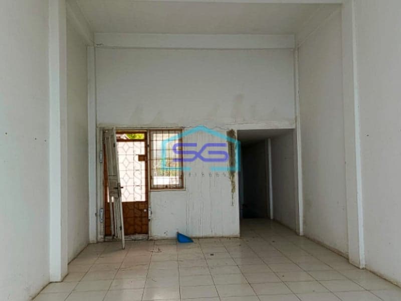 Disewakan Ruko 3 unit di Jalan Bypass Alang Alang Lebar, Palembang LT 180m2