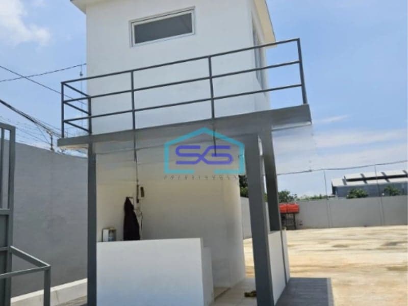 Disewakan Gudang Luas Tanah 750 m² Lokasi Bebas Banjir di Kapuk Kamal Jakarta Barat