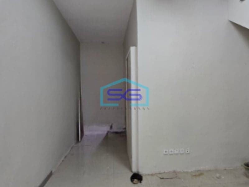 Disewakan Ruko 3 Lantai Luas Bangunan  222 m² Lokasi Candisari Semarang