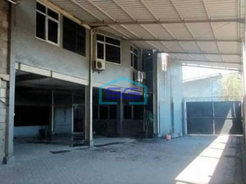 Dijual Gudang Siap Pakai Raya Kletek, Sidoarjo Luas Bangunan  1718 m²