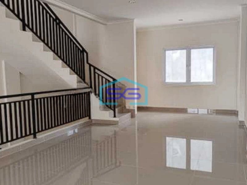 Disewakan Ruko Metro Permata Ready di Tangerang Luas Bangunan 195m2