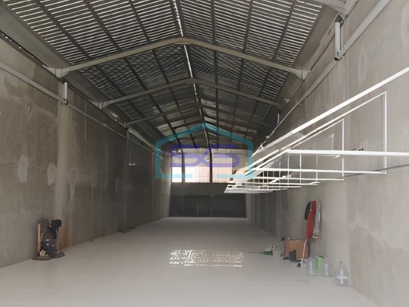 仓库出租集装箱通道科波，万隆建筑面积500平方米