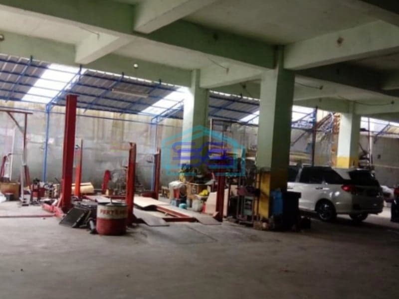Dijual Gudang Ada Kantor Luas Tanah 2500 m² Lokasi Karawang