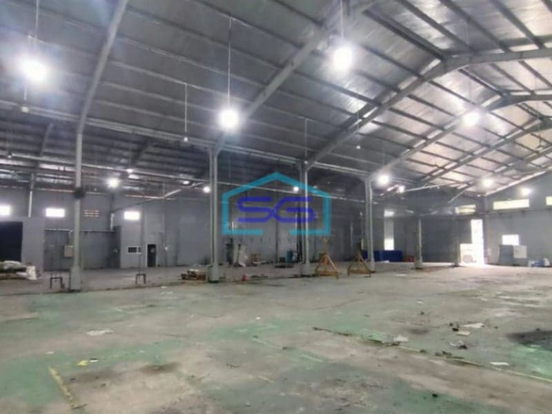 Dijual Gudang Kontruksi Baja Di Mainroad Majalaya Rancaekek Bandung LT 1800m2 Area Industri