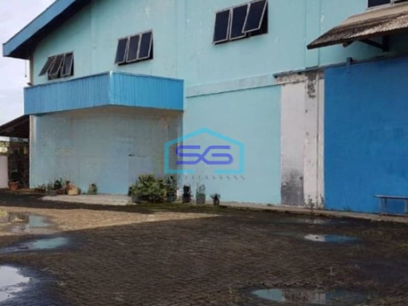 Dijual Gudang Akses Container 40 Feet Luas Bangunan 1500 m² Lokasi Cikarang Bekasi