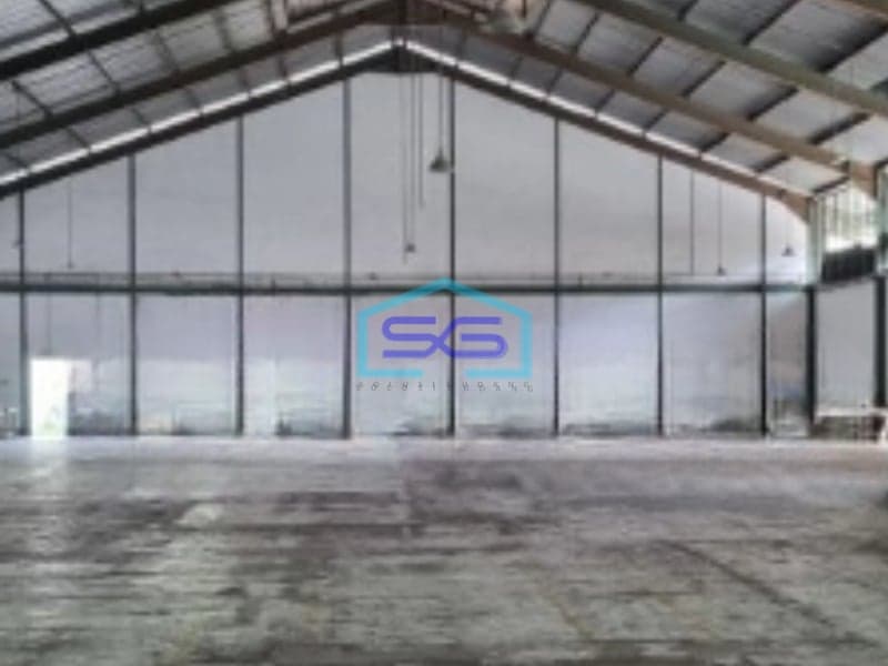 Disewakan Gudang Akses Container 40 Feet Luas Bangunan  1314 m² Lokasi Bebas Banjir di Bekasi