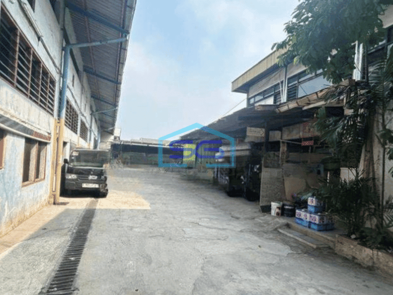 Dijual Gudang di Slipi Palmerah Jakarta Barat Luas Tanah 3465 m²