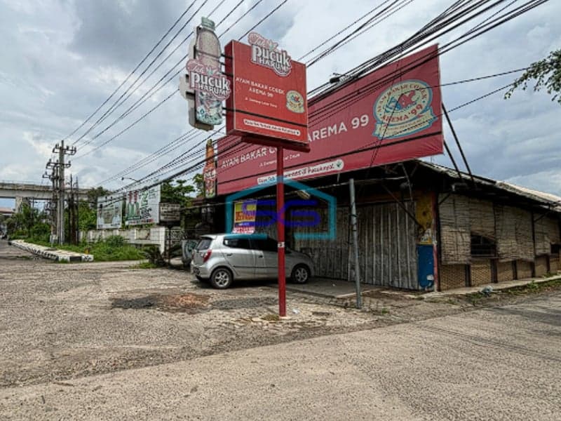 Disewakan Tanah + Ruang Usaha di Tengah Kota, Jalan Demang Lebar Daun Palembang LB 400m2