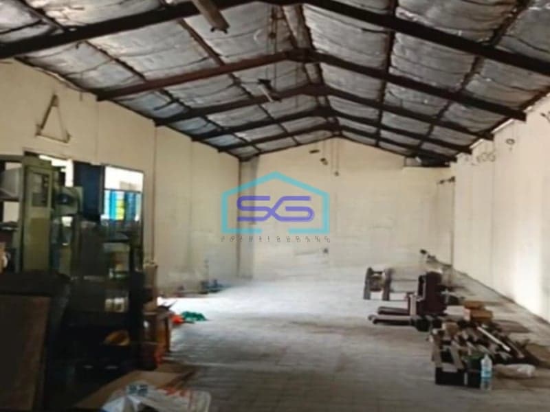 Dijual Gudang Akses Container 40 Feet Luas Bangunan  800 m² Lokasi Rawa Buaya Jakarta Barat