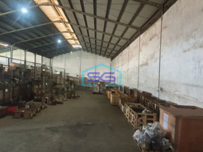 Dijual Gudang Luas Bangunan  2400 m² Lokasi di Kosambi Tangerang