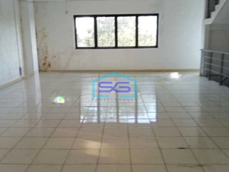 Disewakan Gudang 3 Lantai Luas Tanah 297 m² Lokasi  Batu Ceper Tangerang