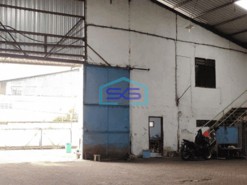 Dijual Gudang Ada Kantor Luas Bangunan  920 m² di Margomulyo Surabaya